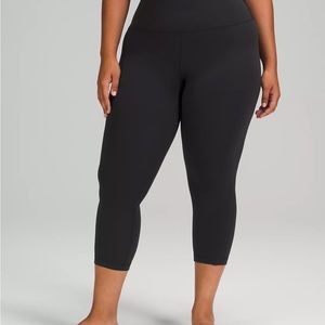 Lululemon cropped leggings